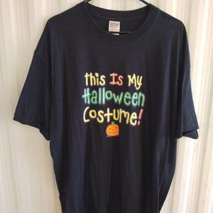 Halloween T-Shirt Size XL